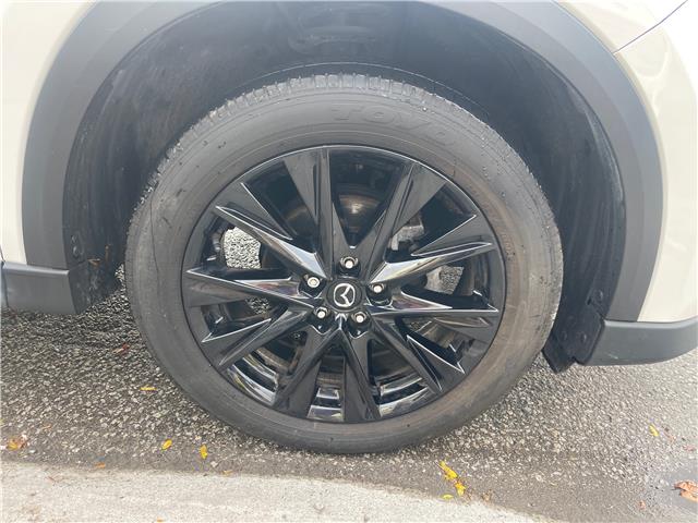 2022 Mazda CX-5 Kuro Edition (Stk: M593804) in Scarborough - Image 4 of 26
