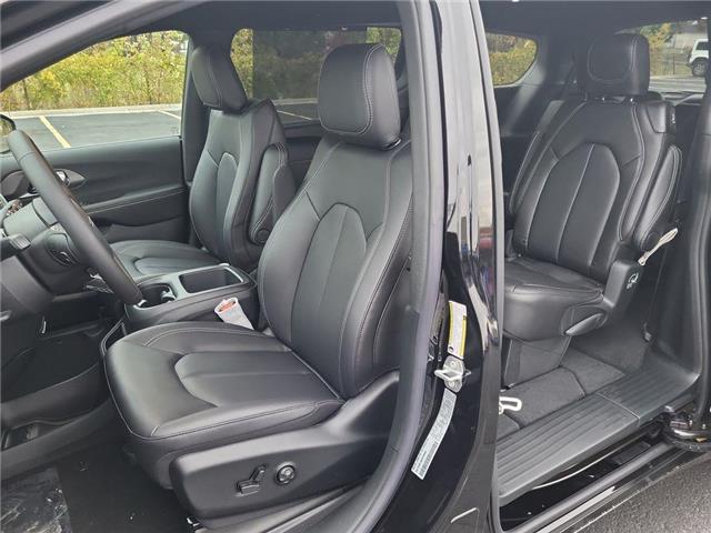 2026 Chrysler Pacifica Select (Stk: 260080) in Windsor - Image 13 of 24