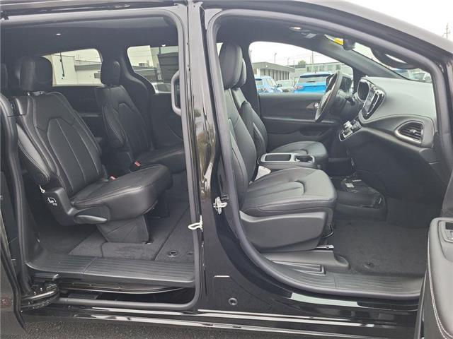2026 Chrysler Pacifica Select (Stk: 260080) in Windsor - Image 20 of 24