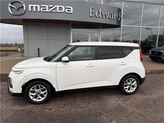 2021 Kia Soul EX (Stk: 24613) in Pembroke - Image 1 of 28