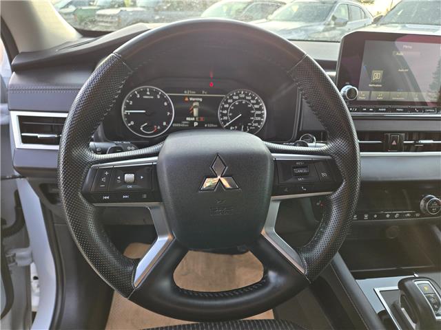 2024 Mitsubishi Outlander ES (Stk: 8903) in Calgary - Image 11 of 24