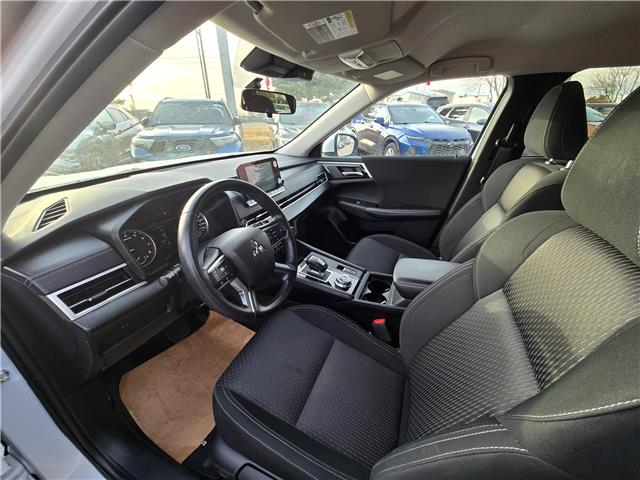 2024 Mitsubishi Outlander ES (Stk: 8903) in Calgary - Image 15 of 24