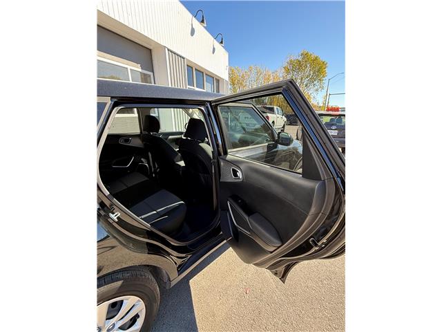 2021 Kia Soul LX in Kingston - Image 7 of 11