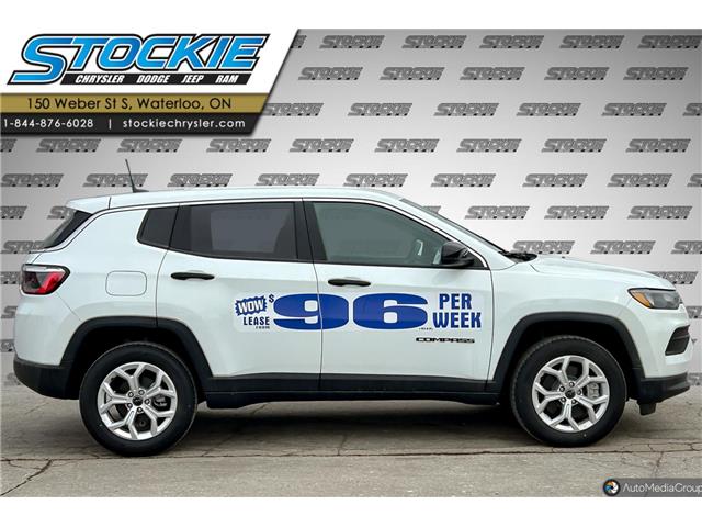 2025 Jeep Compass Sport (Stk: 44842) in Waterloo - Image 2 of 21