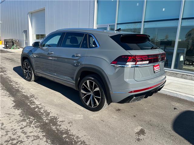 2024 Volkswagen Atlas Cross Sport 2.0 TSI Execline (Stk: 2482) in Peterborough - Image 3 of 21 2024 Volkswagen Atlas Cross Sport 2.0 TSI Execline (Stk: 2482) in Peterborough - Image 3 of 21