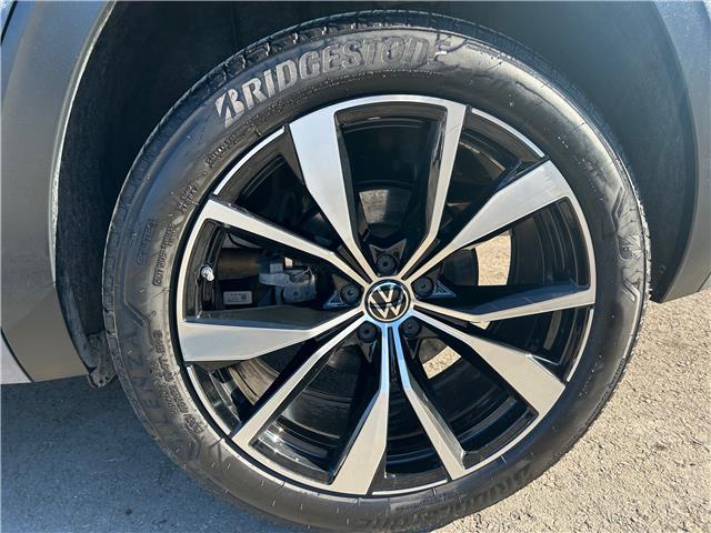 2024 Volkswagen Atlas Cross Sport 2.0 TSI Execline (Stk: 2482) in Peterborough - Image 5 of 21 2024 Volkswagen Atlas Cross Sport 2.0 TSI Execline (Stk: 2482) in Peterborough - Image 5 of 21