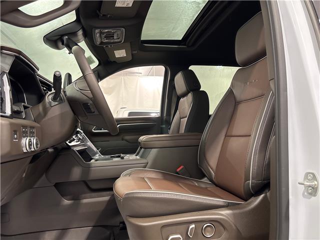 2026 GMC Sierra 3500HD Denali (Stk: 14052) in Roblin - Image 8 of 13 2026 GMC Sierra 3500HD Denali (Stk: 14052) in Roblin - Image 8 of 13