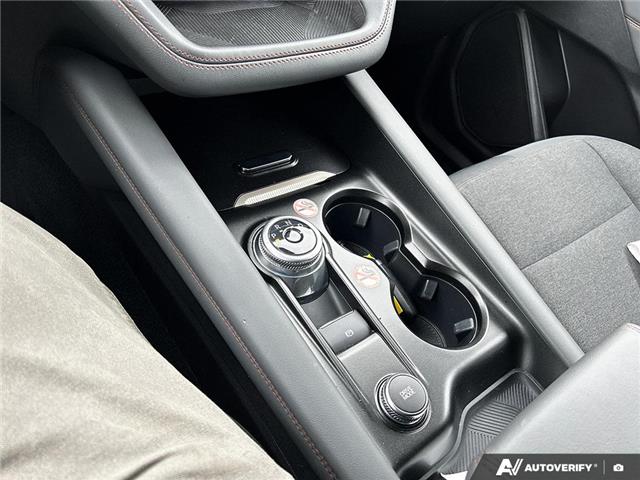 2025 Ford Explorer Active (Stk: R0H2681) in Hamilton - Image 13 of 19