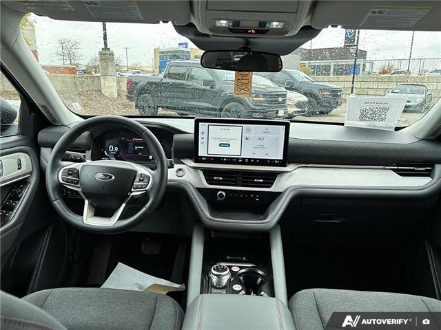 2025 Ford Explorer Active (Stk: R0H2681) in Hamilton - Image 18 of 19