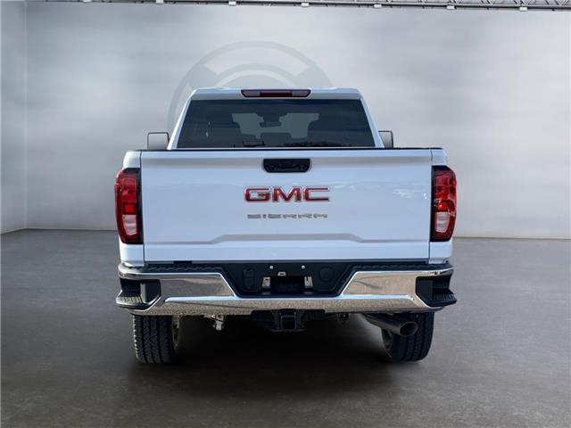 2026 GMC Sierra 2500HD Pro (Stk: 351135) in Medicine Hat - Image 4 of 15