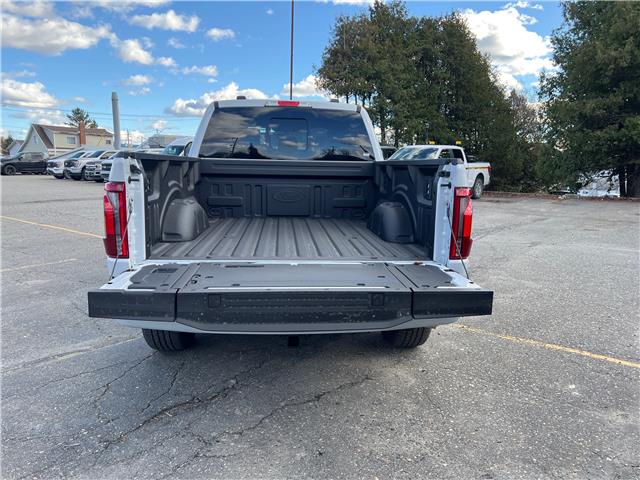 2025 Ford F-150 Lariat (Stk: 5Z283) in Timmins - Image 10 of 17