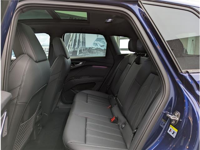2026 Audi Q4 e-tron 55 (Stk: 184689) in Oakville - Image 6 of 11