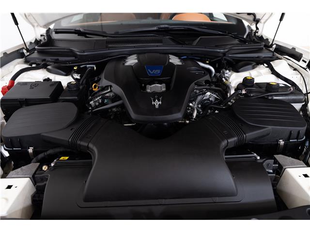 2017 Maserati Ghibli S Q4 (Stk: 1298MCA) in Calgary - Image 13 of 32