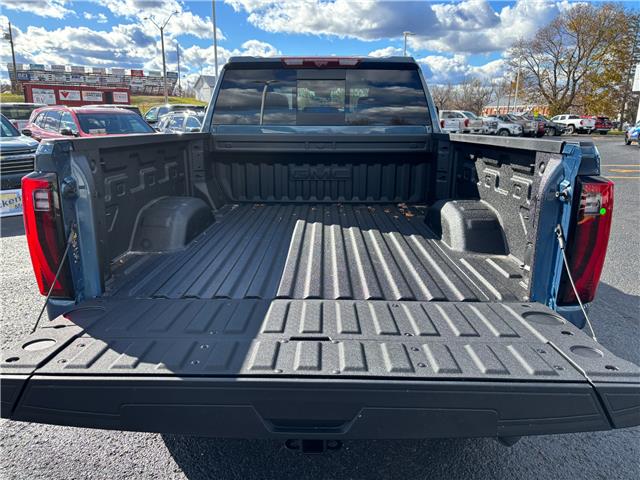 2026 GMC Sierra 2500HD Denali (Stk: 36128) in Renfrew - Image 9 of 44