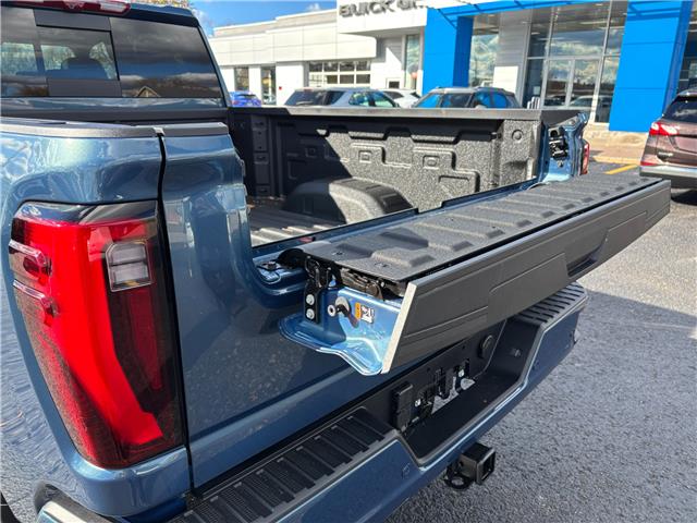 2026 GMC Sierra 2500HD Denali (Stk: 36128) in Renfrew - Image 12 of 44