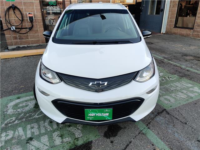 2021 Chevrolet Bolt EV Premier (Stk: R-21CHBWHI1986) in Calgary - Image 8 of 15