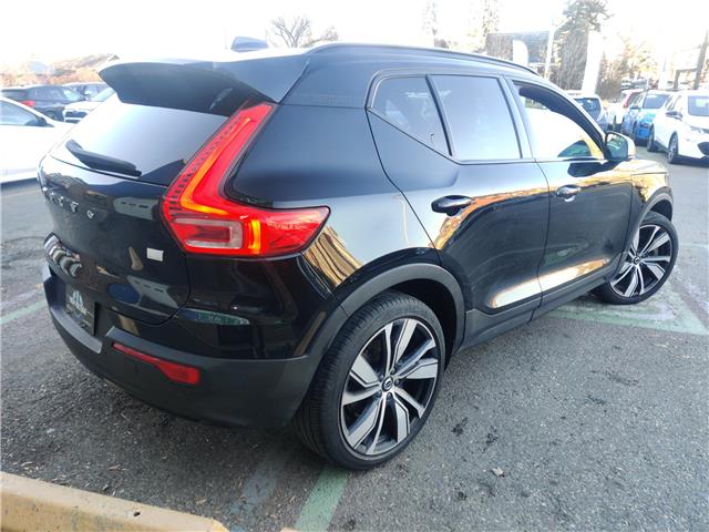 2021 Volvo XC40 Recharge Pure Electric P8 (Stk: R-21VOXBLA6383) in Calgary - Image 5 of 18 2021 Volvo XC40 Recharge Pure Electric P8 (Stk: R-21VOXBLA6383) in Calgary - Image 5 of 18