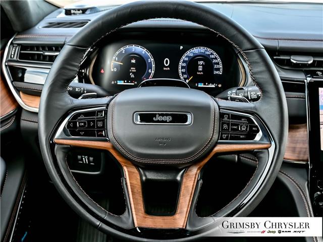 2025 Jeep Grand Cherokee L Summit (Stk: N25200) in Grimsby - Image 22 of 36