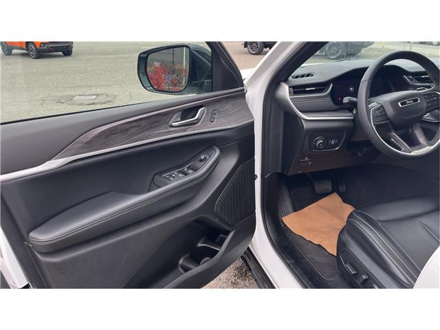 2024 Jeep Grand Cherokee Limited (Stk: 1333) in Kamloops - Image 11 of 25