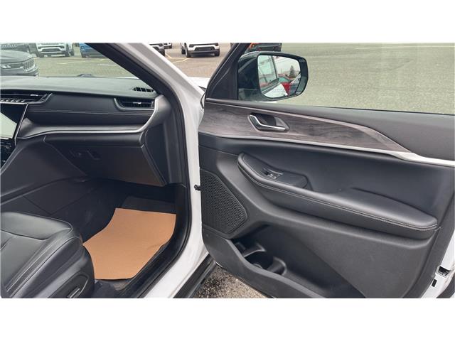 2024 Jeep Grand Cherokee Limited (Stk: 1333) in Kamloops - Image 12 of 25