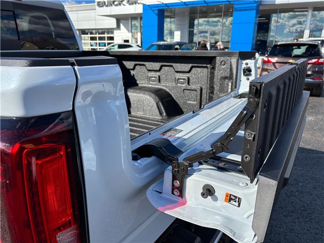 2026 GMC Sierra 1500 Denali (Stk: 36119) in Renfrew - Image 13 of 45