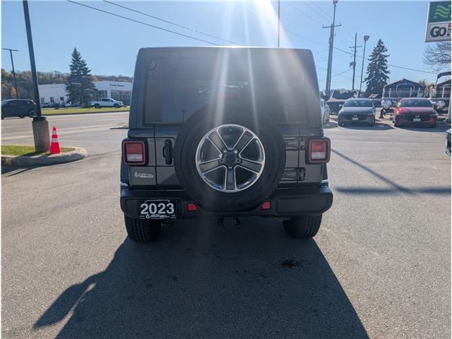 2023 Jeep Wrangler Sahara (Stk: 03655P) in Owen Sound - Image 4 of 18