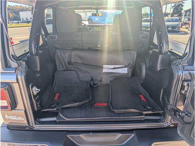 2023 Jeep Wrangler Sahara (Stk: 03655P) in Owen Sound - Image 17 of 18