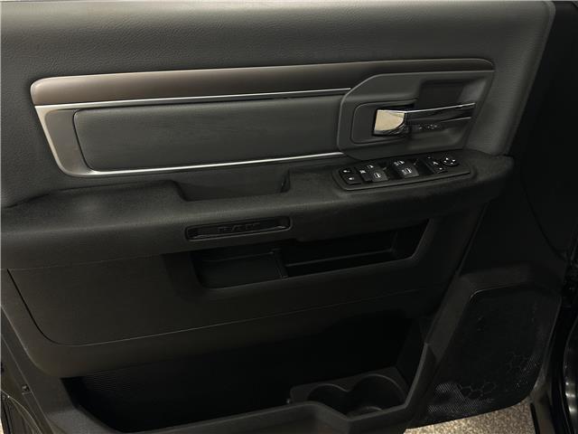 2023 RAM 1500 Classic SLT (Stk: 43127J) in Belleville - Image 13 of 23