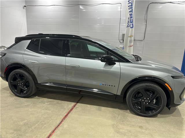 2026 Chevrolet Equinox EV RS (Stk: 14030) in Roblin - Image 2 of 13