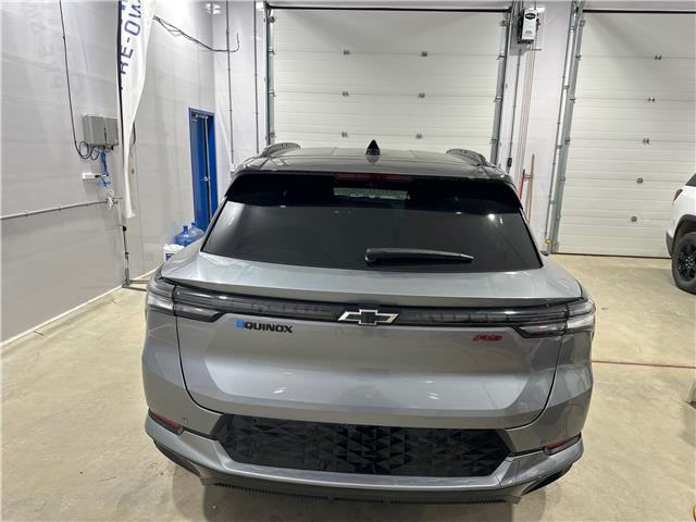 2026 Chevrolet Equinox EV RS (Stk: 14030) in Roblin - Image 3 of 13