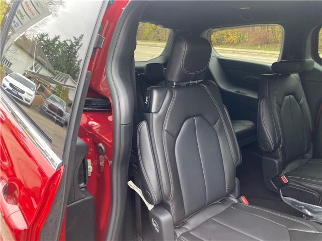 2026 Chrysler Pacifica Select (Stk: 26016) in New Hamburg - Image 17 of 18