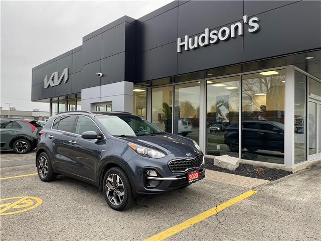 2020 Kia Sportage EX (Stk: K26116A) in Listowel - Image 1 of 17