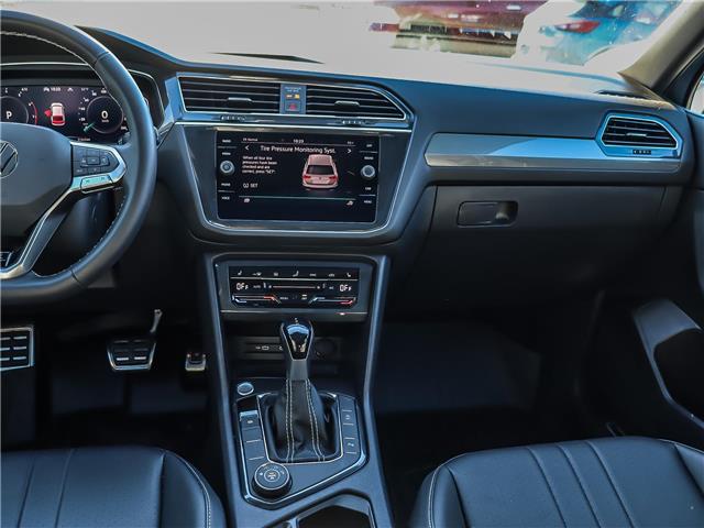 2023 Volkswagen Tiguan Comfortline R-Line Black (Stk: 25490A) in Cobourg - Image 19 of 30