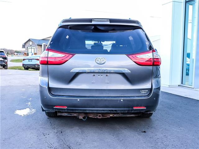 2017 Toyota Sienna  (Stk: HV604A) in Walkerton - Image 4 of 26