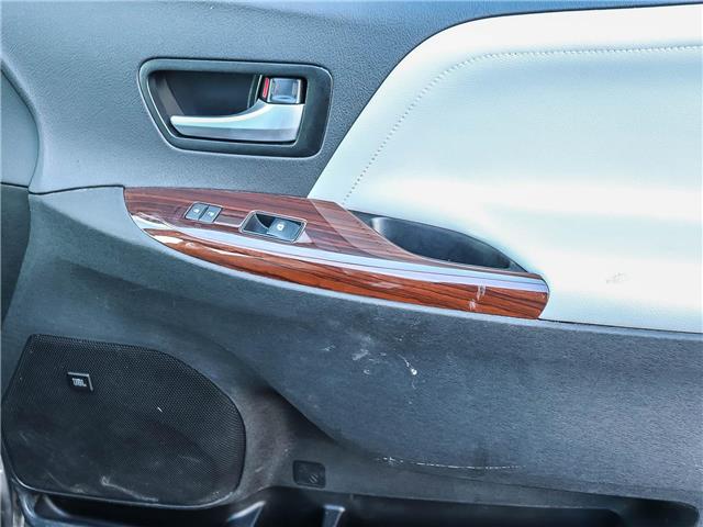 2017 Toyota Sienna  (Stk: HV604A) in Walkerton - Image 18 of 26