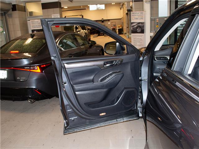 2024 Toyota Highlander Limited (Stk: 26286A) in Kingston - Image 8 of 15