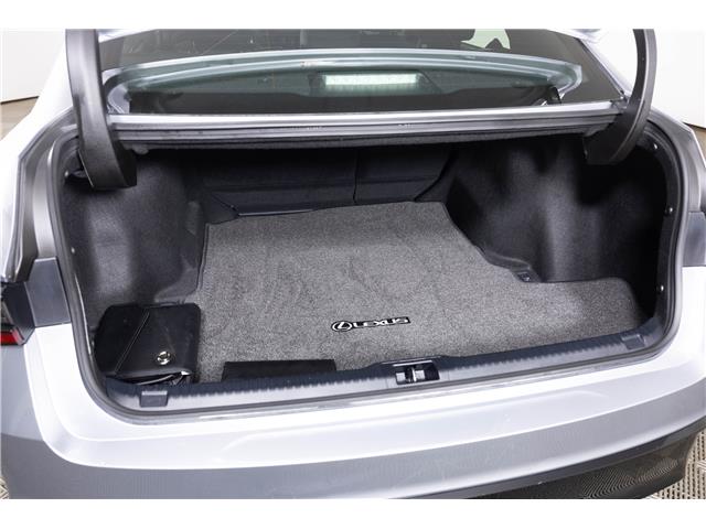 2024 Lexus IS 300 Base (Stk: Z5037) in London - Image 8 of 32