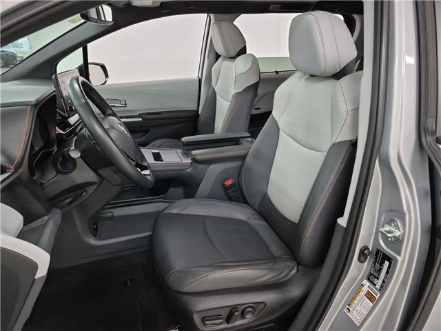2022 Toyota Sienna XSE 7-Passenger (Stk: 10118802A) in Markham - Image 11 of 36