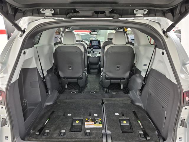 2022 Toyota Sienna XSE 7-Passenger (Stk: 10118802A) in Markham - Image 33 of 36