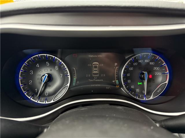 2026 Chrysler Pacifica Select (Stk: 26054) in London - Image 19 of 28