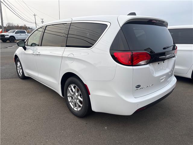 2026 Chrysler Grand Caravan SXT (Stk: 26014) in Oak Bay - Image 4 of 8