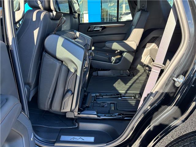 2026 Chevrolet Tahoe High Country (Stk: 36029) in Renfrew - Image 37 of 48