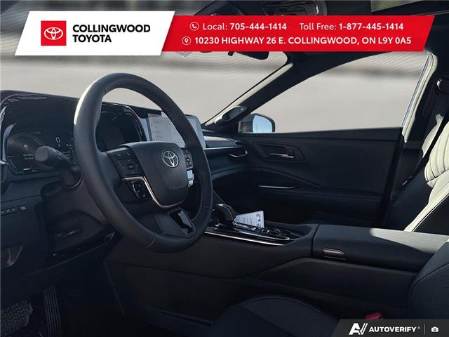 2025 Toyota Crown Signia Limited (Stk: 21876) in Collingwood - Image 8 of 14