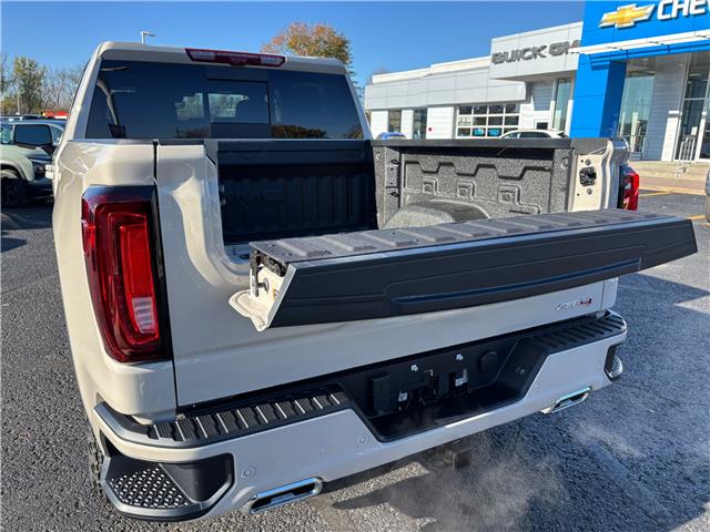 2026 GMC Sierra 1500 AT4 (Stk: 36106) in Renfrew - Image 12 of 44