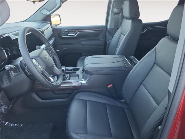 2026 Chevrolet Silverado 1500 RST (Stk: 380260) in Claresholm - Image 9 of 15