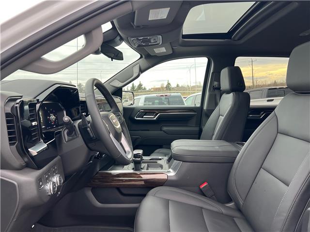 2026 GMC Sierra 1500 Elevation (Stk: TG118810) in Calgary - Image 13 of 24