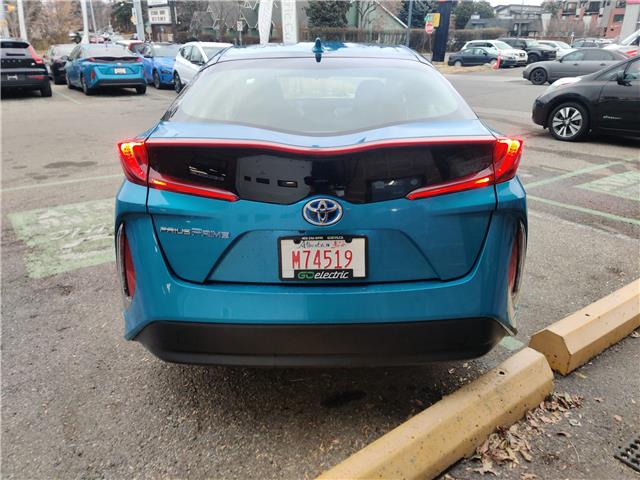 2021 Toyota Prius Prime Base (Stk: R-21TOPBLU5842) in Calgary - Image 4 of 16 2021 Toyota Prius Prime Base (Stk: R-21TOPBLU5842) in Calgary - Image 4 of 16