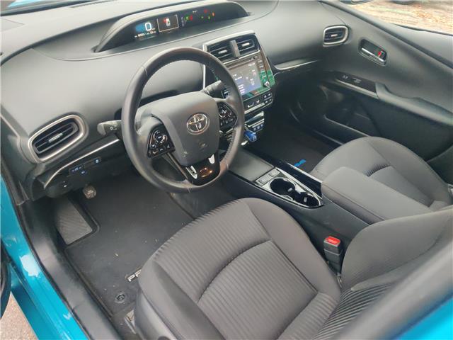 2021 Toyota Prius Prime Base (Stk: R-21TOPBLU5842) in Calgary - Image 9 of 16 2021 Toyota Prius Prime Base (Stk: R-21TOPBLU5842) in Calgary - Image 9 of 16