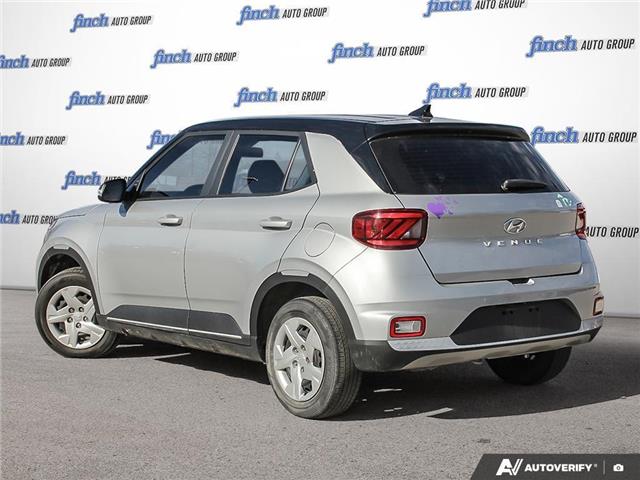 2021 Hyundai Venue Essential w/Two-Tone (Stk: 99388) in London - Image 4 of 25