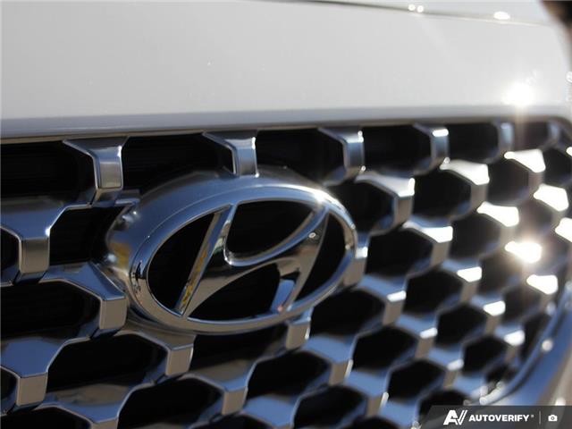 2023 Hyundai Santa Fe Preferred w/Trend Package (Stk: 109629) in London - Image 9 of 26